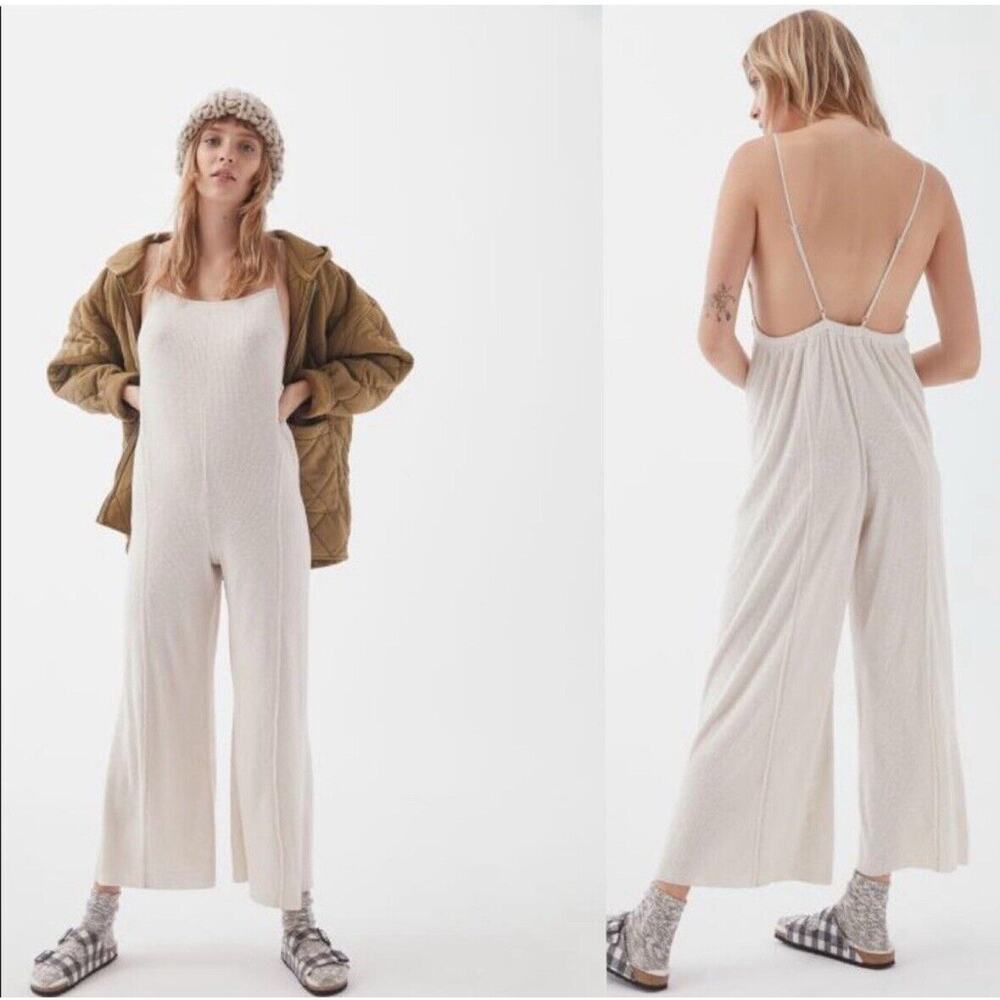 Urban Outfitters Womens Ribbed Romper Size XS Cream Stretch Lounge Neutral‎